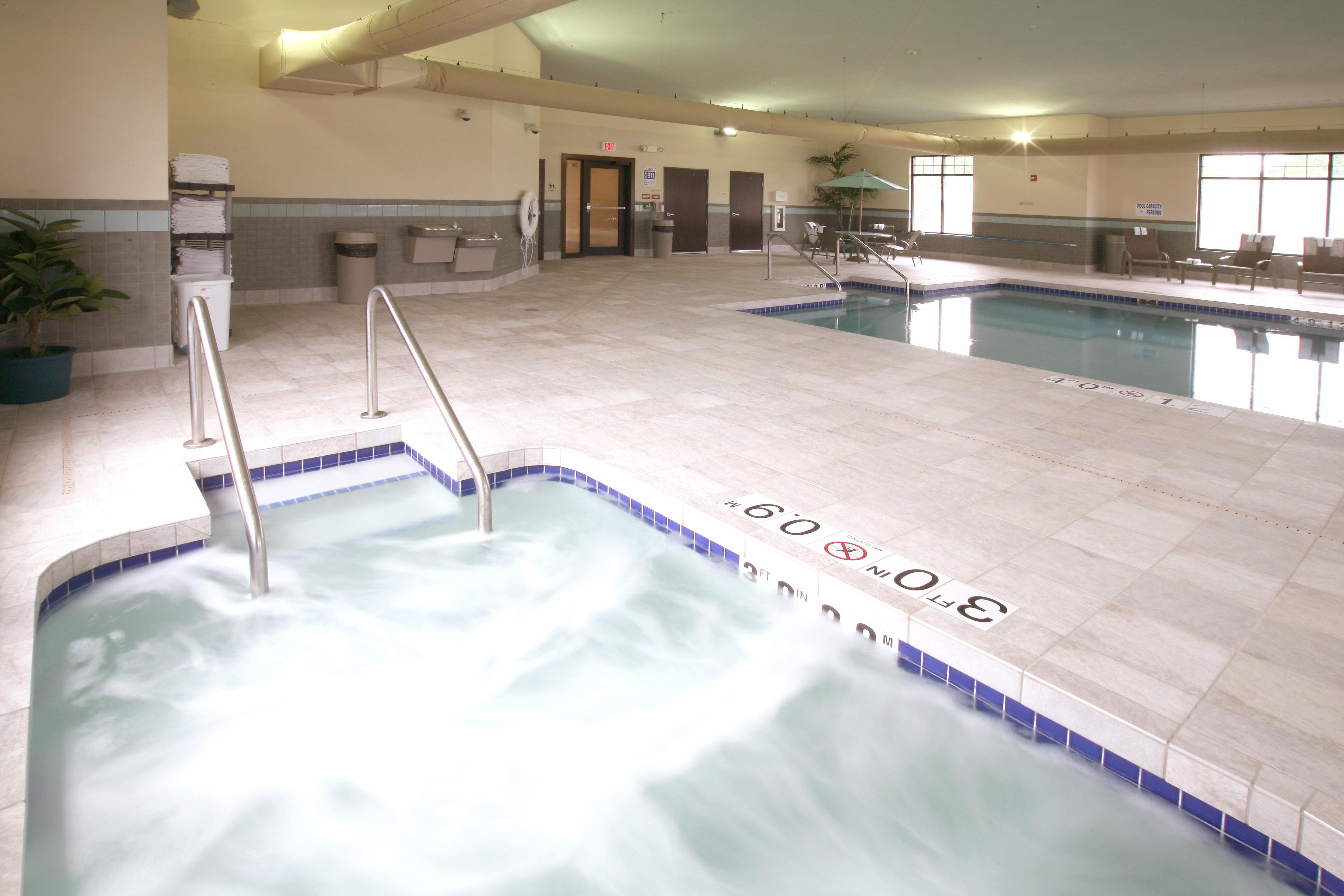 Holiday Inn Express & Suites Madison-Verona By Ihg Exteriér fotografie