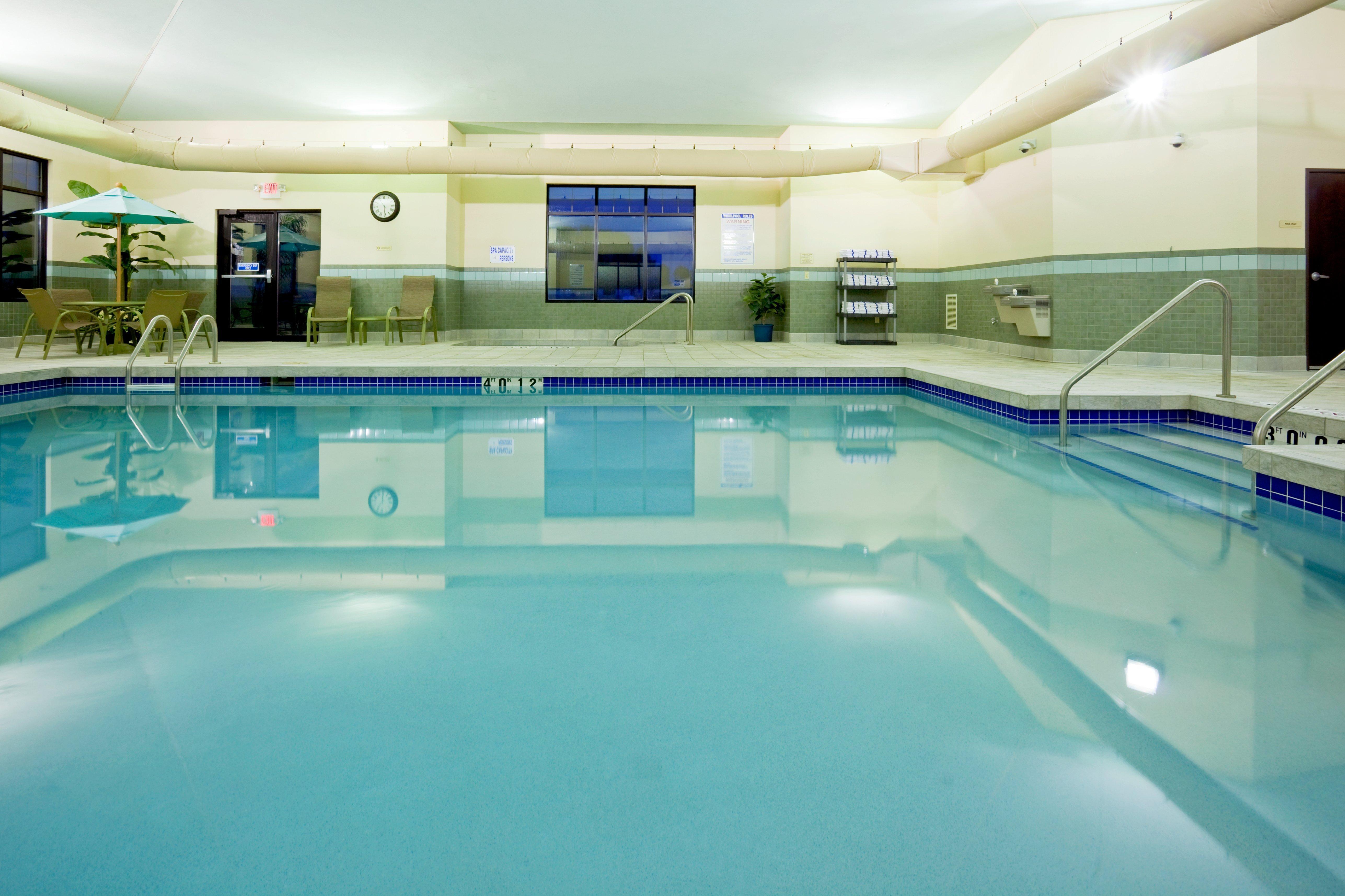 Holiday Inn Express & Suites Madison-Verona By Ihg Exteriér fotografie