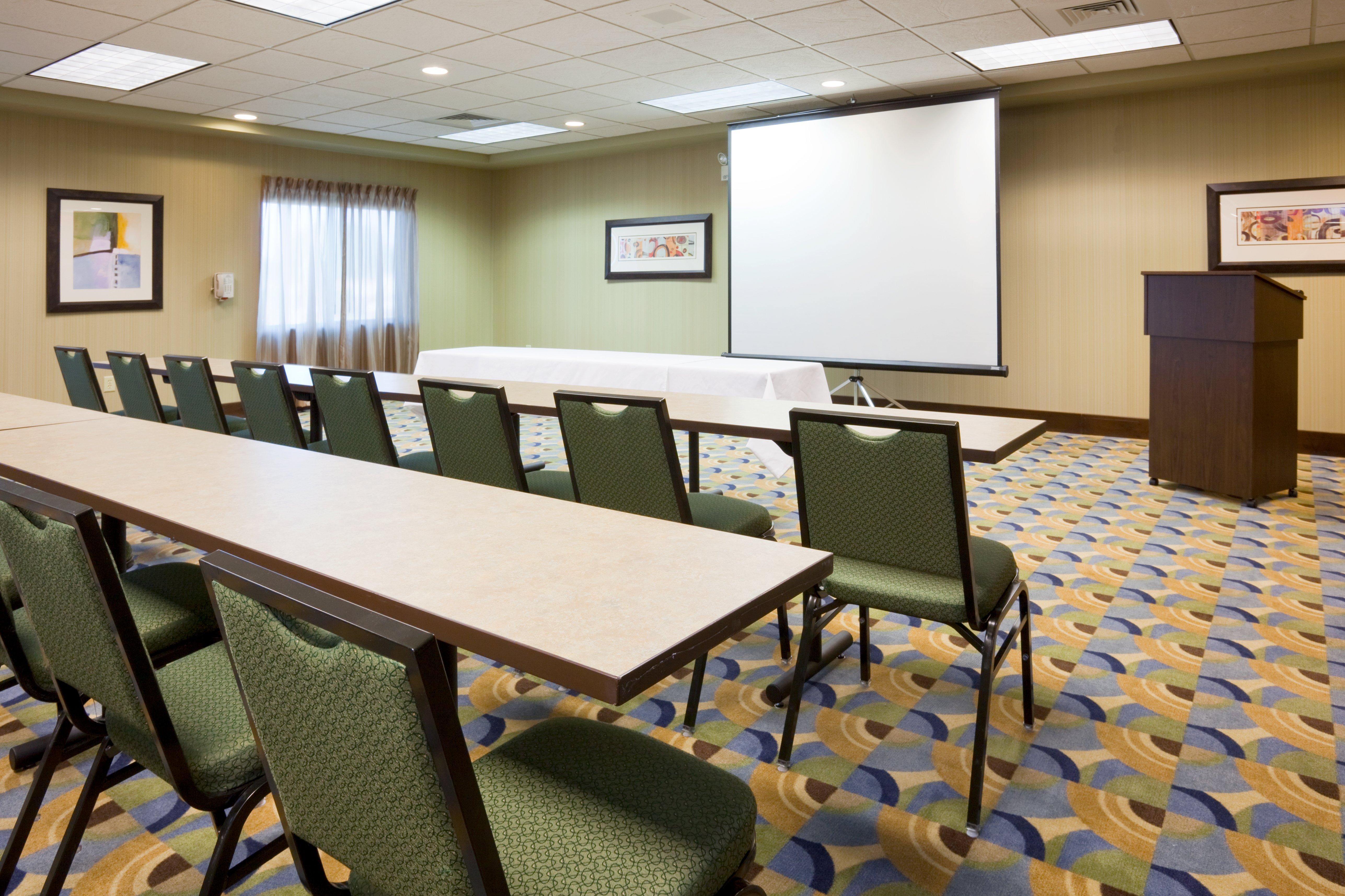 Holiday Inn Express & Suites Madison-Verona By Ihg Exteriér fotografie
