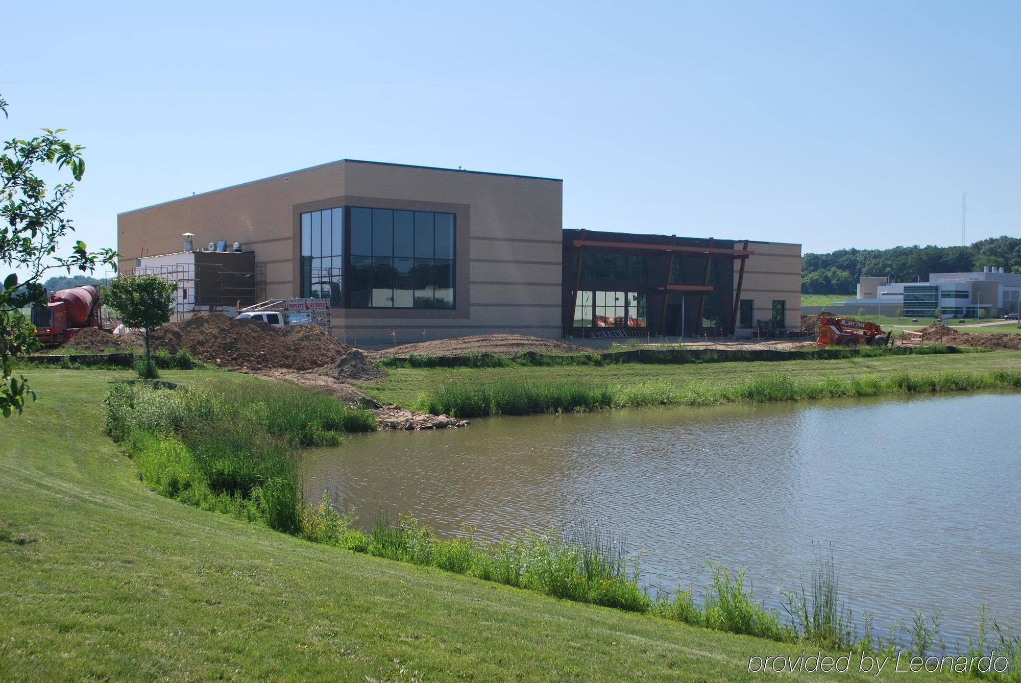 Holiday Inn Express & Suites Madison-Verona By Ihg Exteriér fotografie